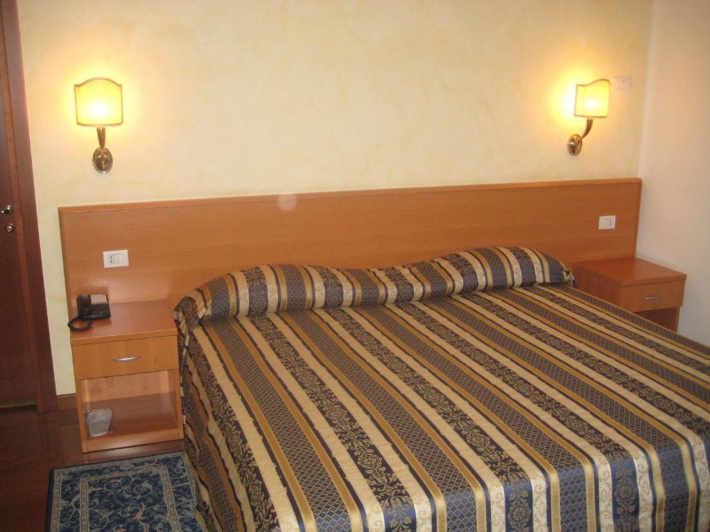 Hotel Ristorante Dotto Varago ห้อง รูปภาพ